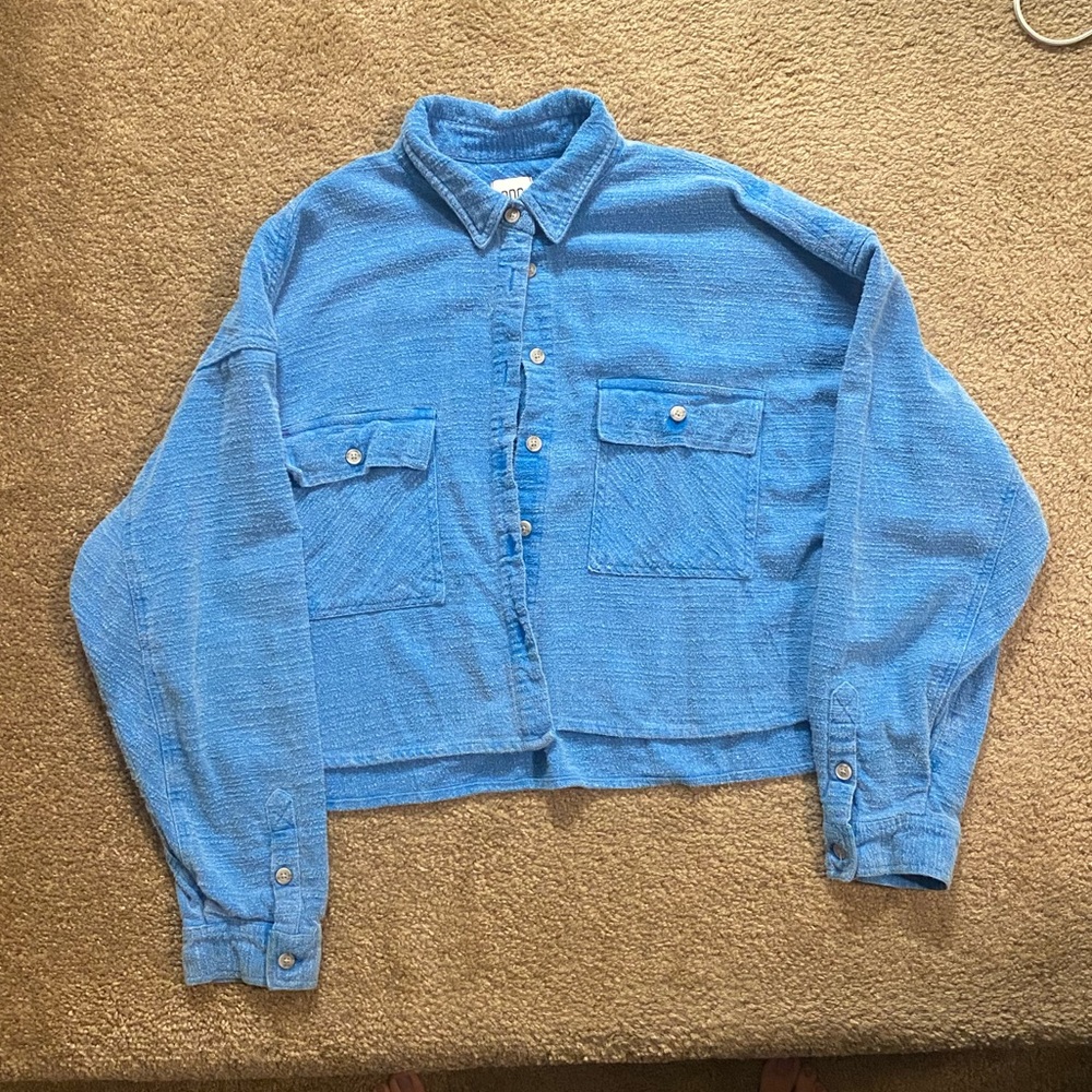 BDG cropped button up